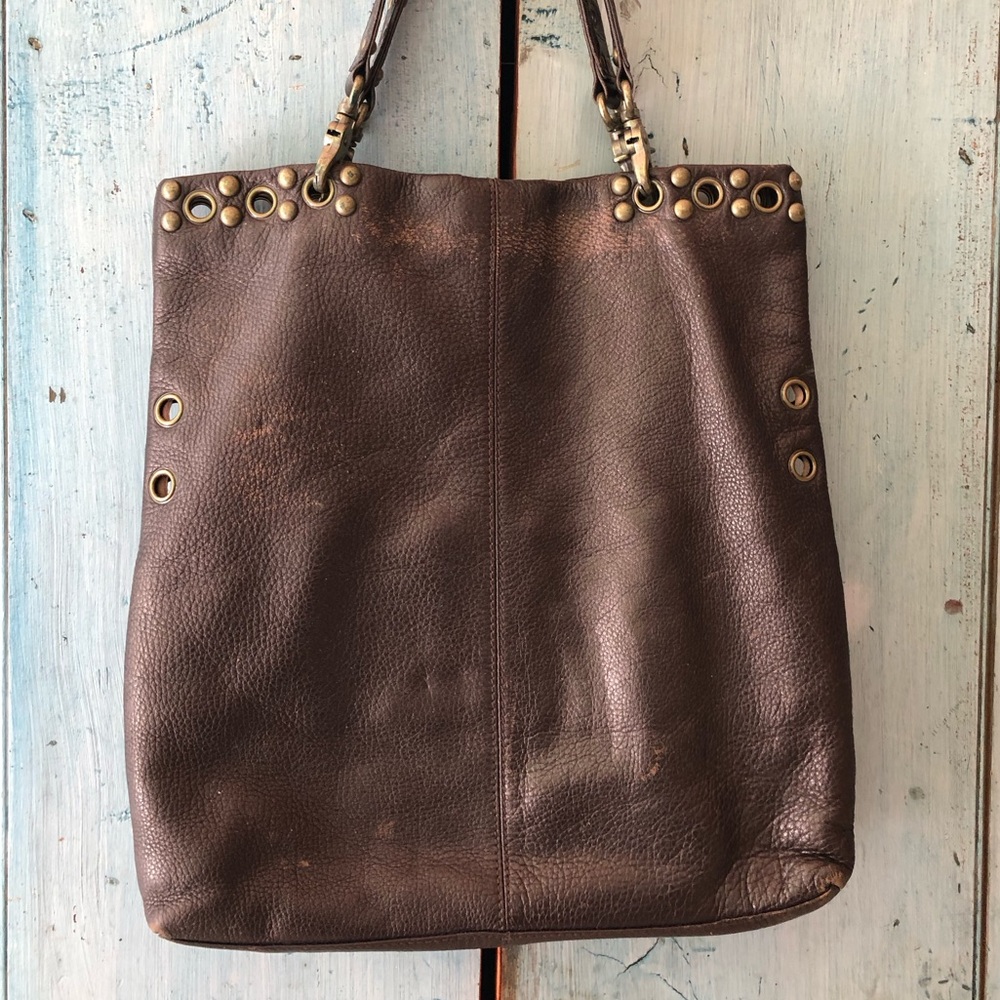 Leather HOBO bag with metal hardware & trim and peach fabric lining - EUC - Picture 7 of 16